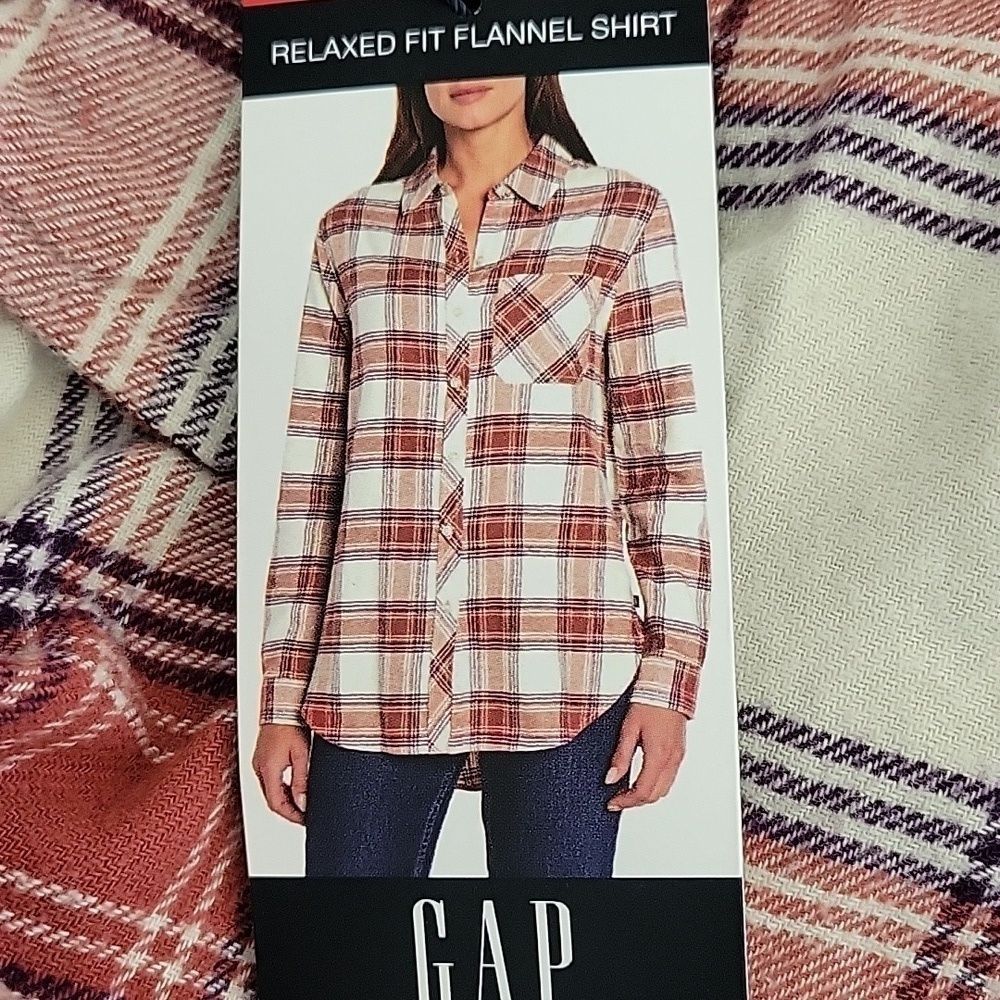 NWT GAP XS rust purple cream plaid flannel. Relaxed fit. - Picture 4 of 6